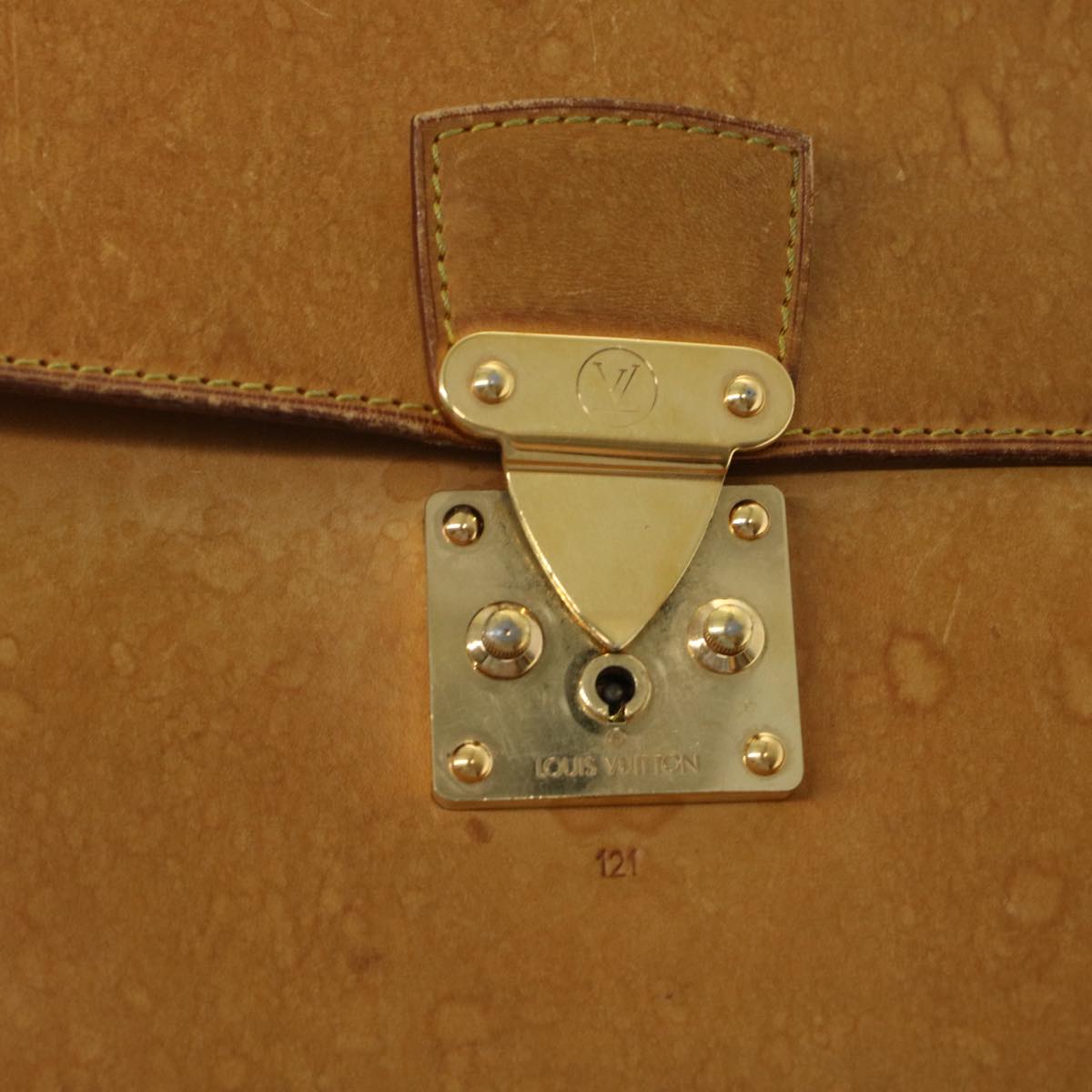 LOUIS VUITTON Nomad leather Business Bag Beige LV Auth 43998