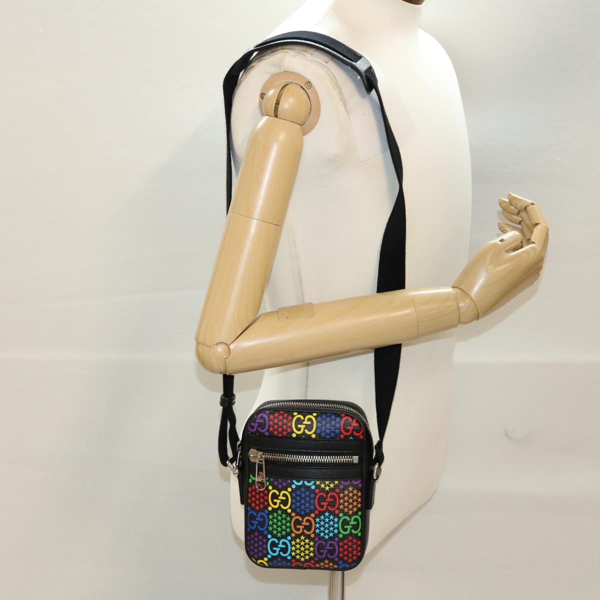 GUCCI GG Psychedelic Shoulder Bag PVC Leather Multicolor Auth 44040A