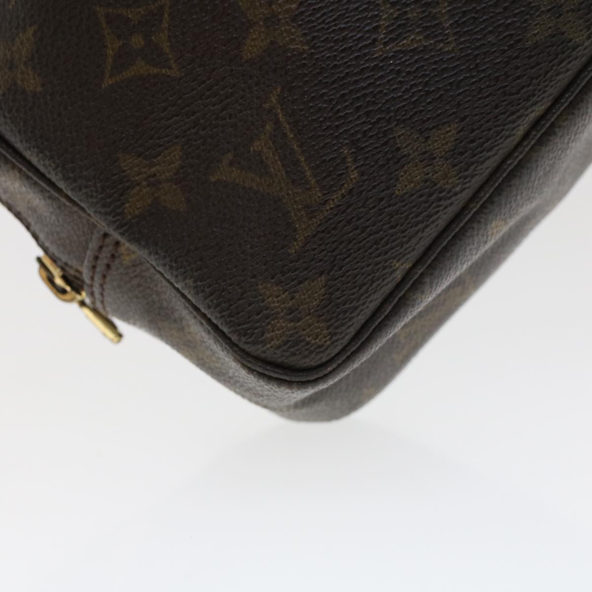 LOUIS VUITTON Monogram Trousse Toilette 23 Clutch Bag M47524 LV Auth 44143