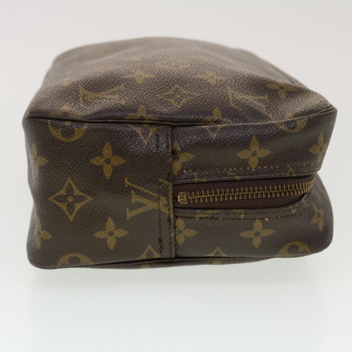 LOUIS VUITTON Monogram Trousse Toilette 28 Clutch Bag M47522 LV Auth 44242