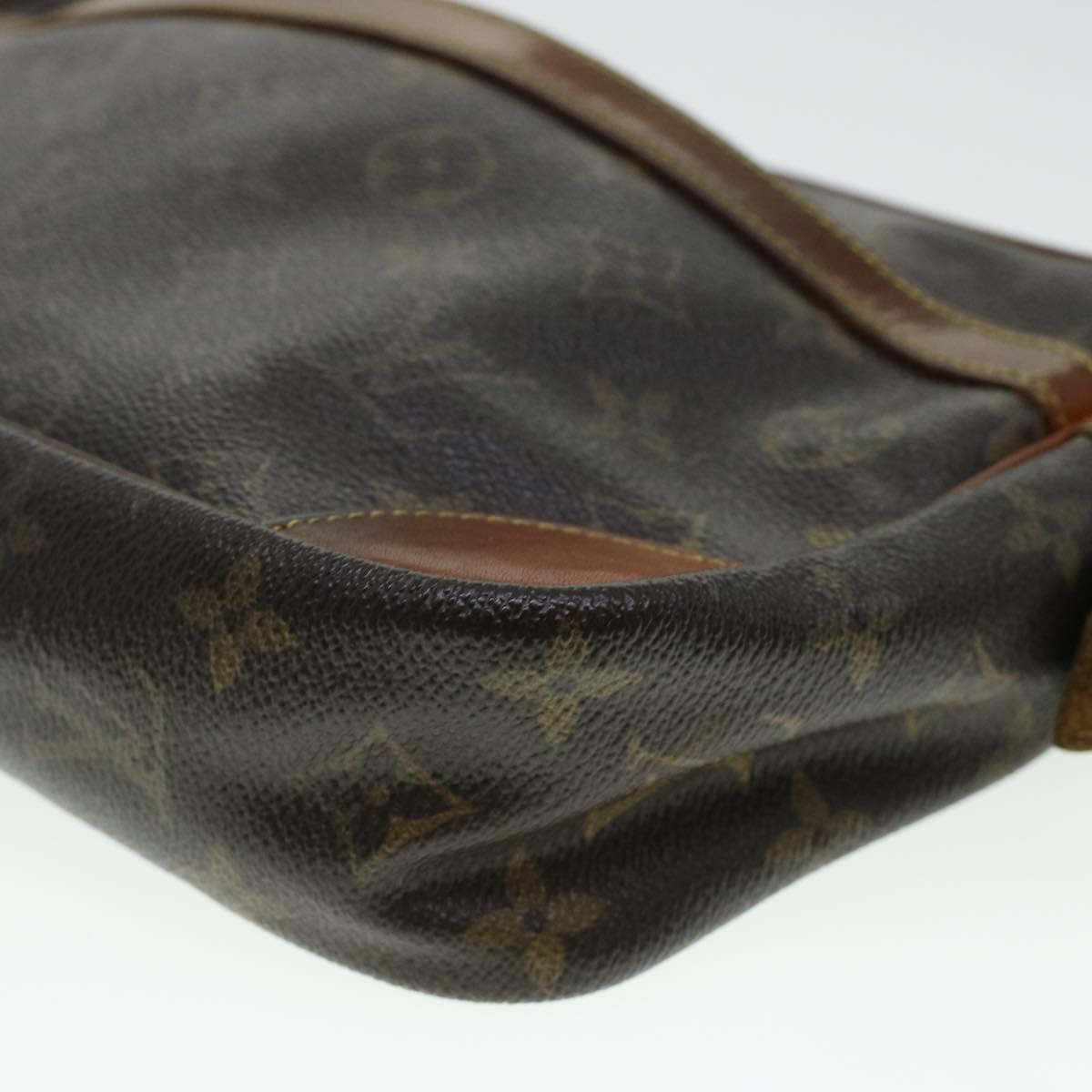 LOUIS VUITTON Monogram Compiegne 28 Clutch Bag M51845 LV Auth 44405