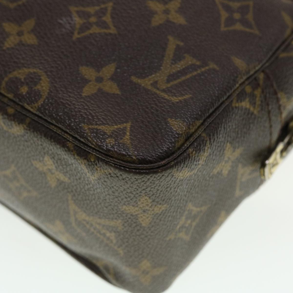 LOUIS VUITTON Monogram Trousse Toilette 28 Clutch Bag M47522 LV Auth 44629