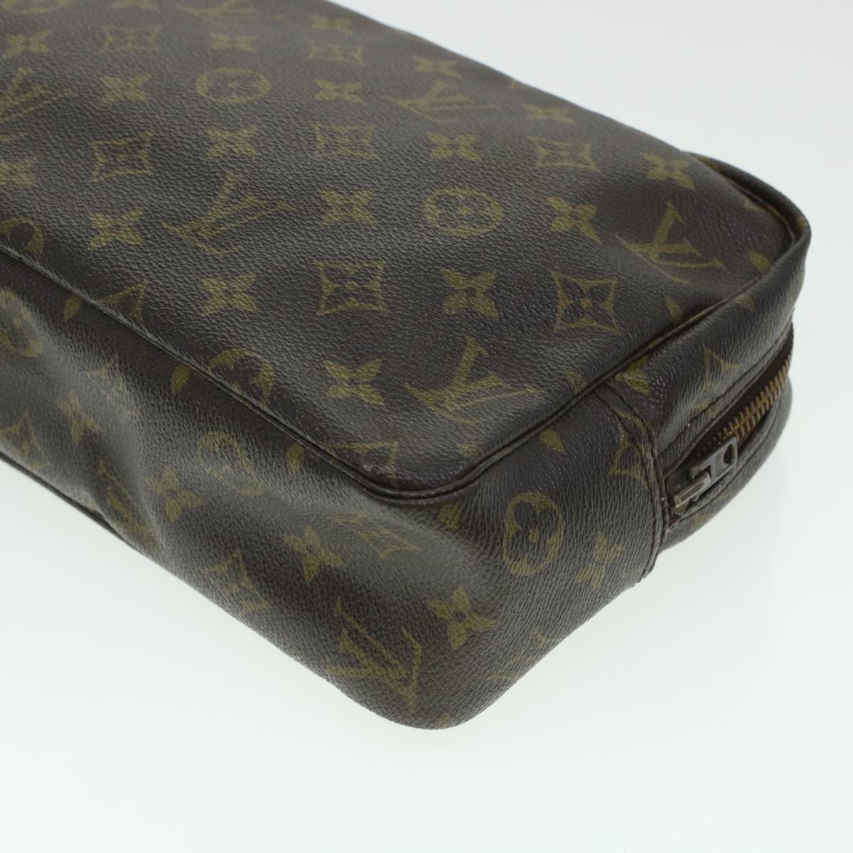 LOUIS VUITTON Monogram Trousse Toilette 28 Clutch Bag M47522 LV Auth 44637