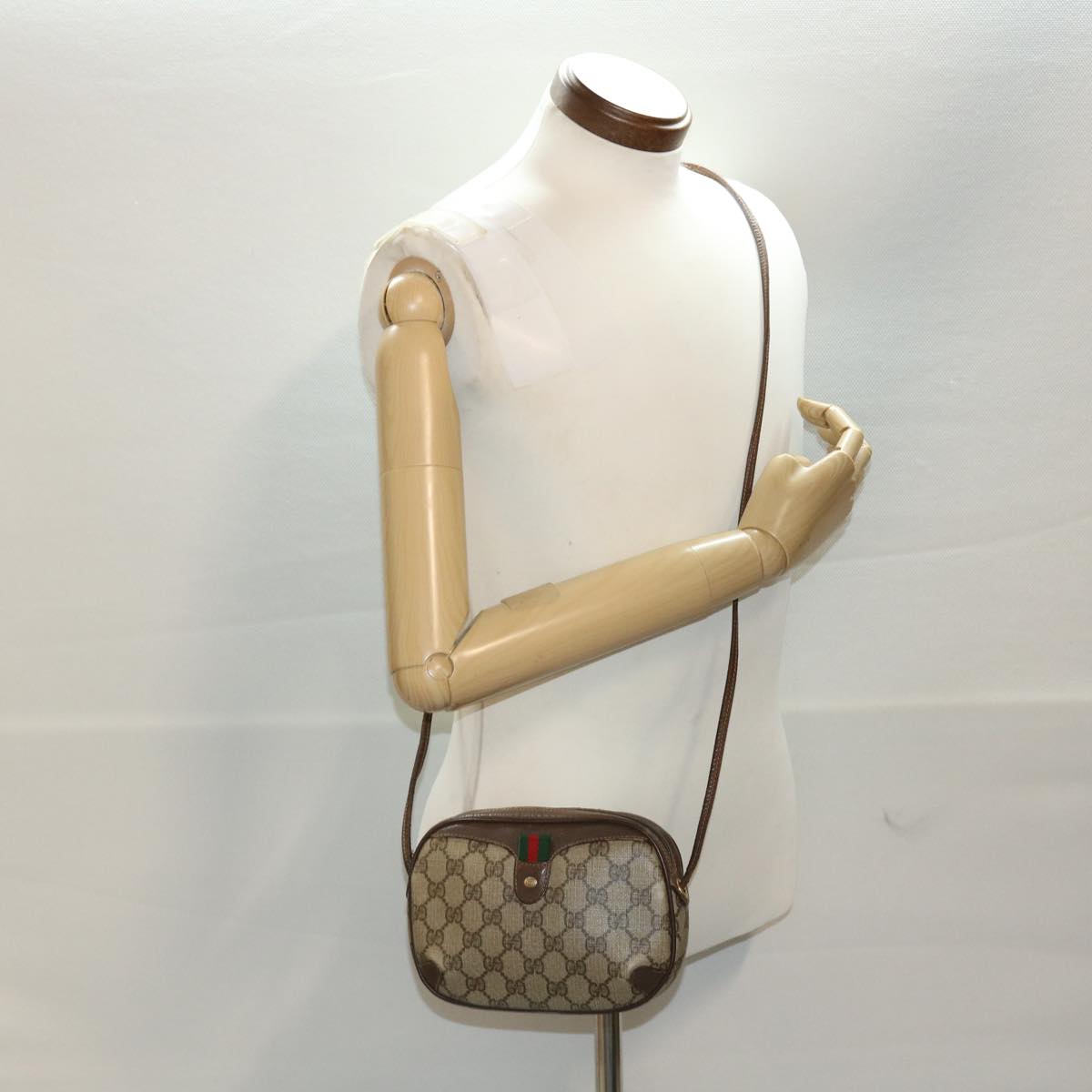 GUCCI GG Canvas Web Sherry Line Shoulder Bag Beige Red 156.02.066 Auth 44787