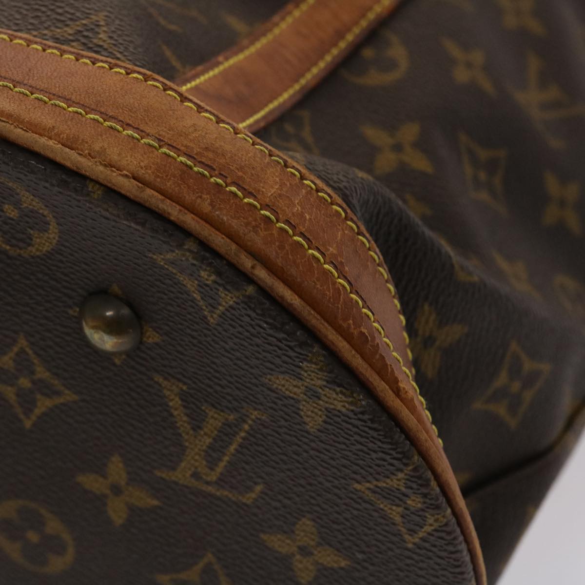 LOUIS VUITTON Monogram Bucket GM Shoulder Bag M42236 LV Auth 44821