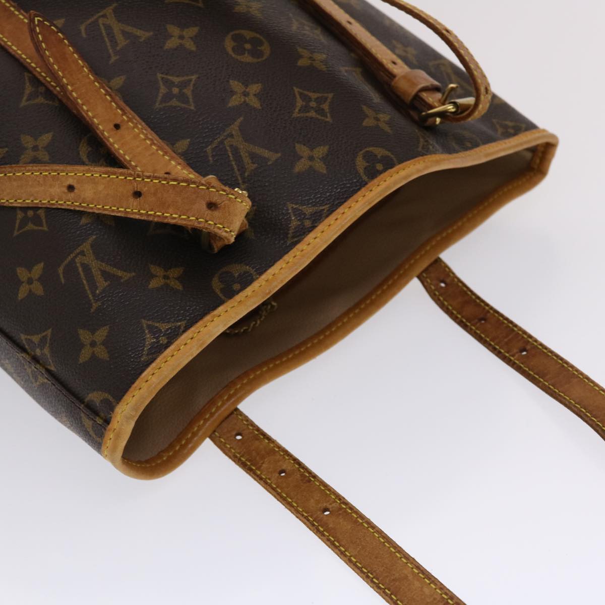 LOUIS VUITTON Monogram Bucket GM Shoulder Bag M42236 LV Auth 44821