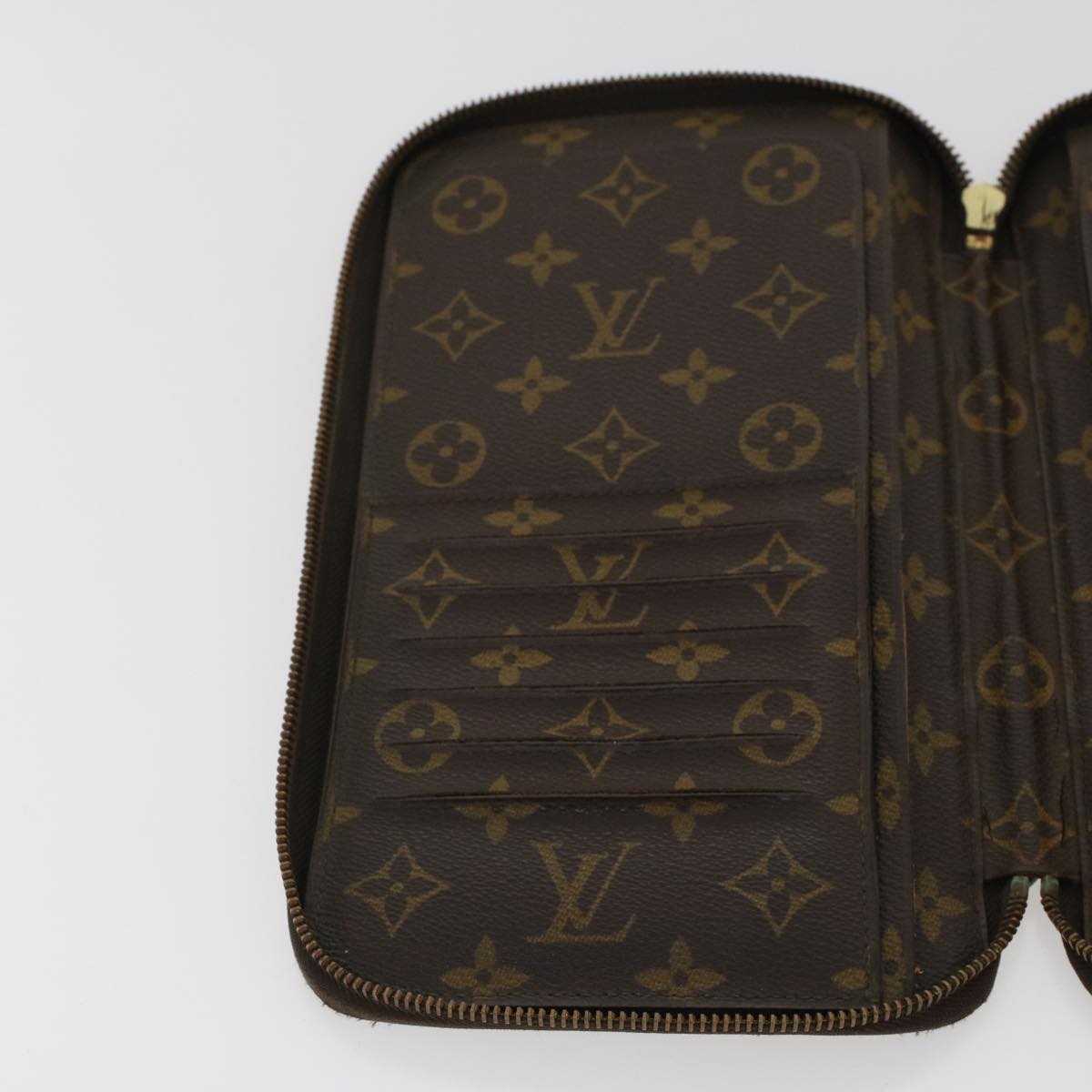 LOUIS VUITTON Monogram Poche Escapade Travel Case M60113 LV Auth 44902