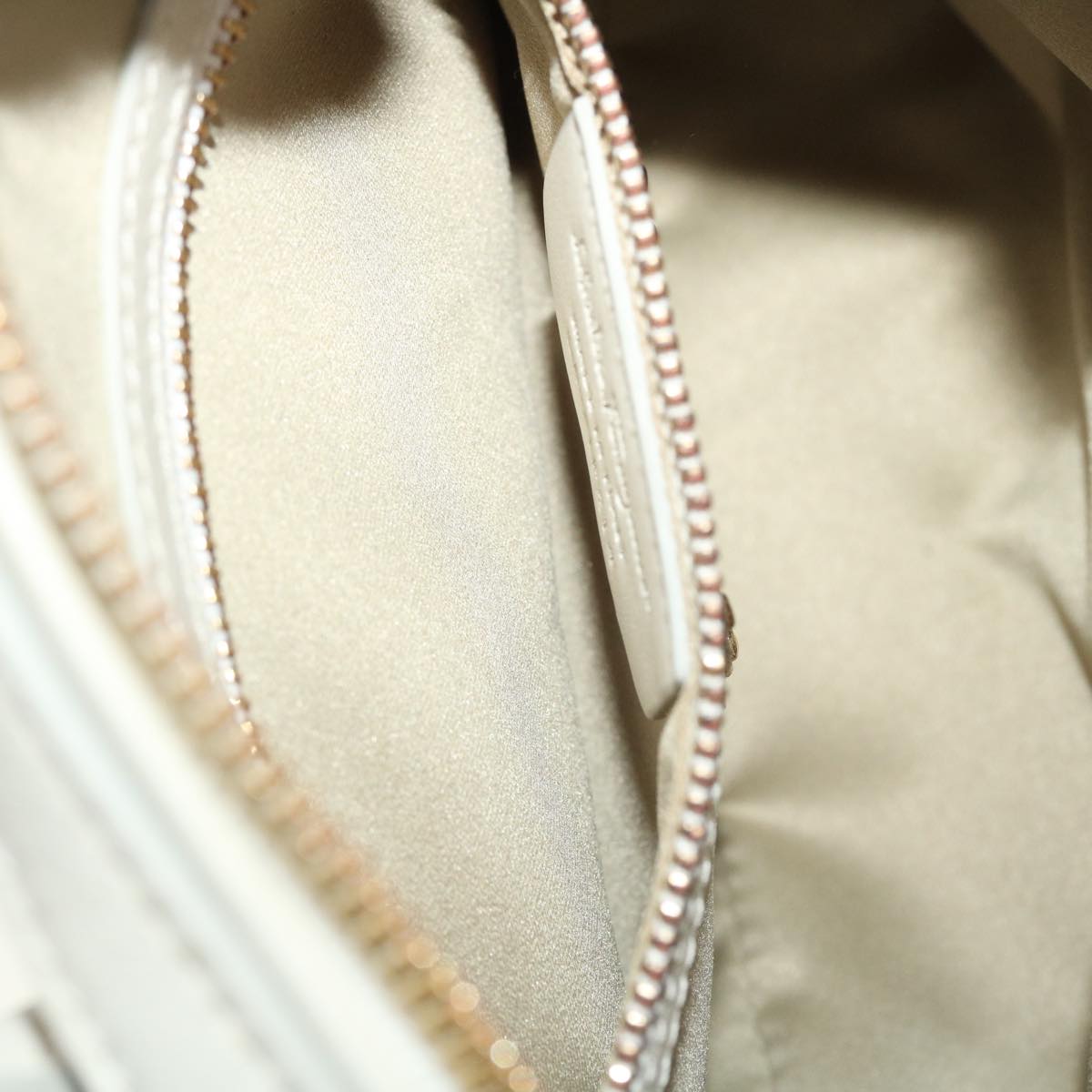 Salvatore Ferragamo Shoulder Bag Straw White GE-21F214 Auth 44994