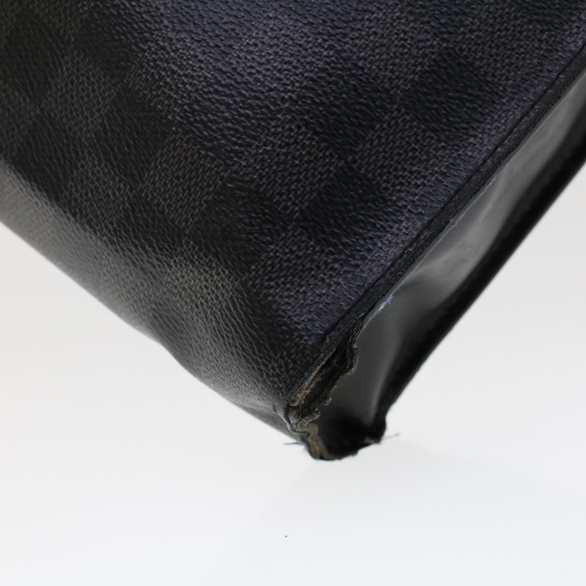 LOUIS VUITTON Damier Graphite Pochette Voyager MM Clutch Bag N41696 Auth 45025