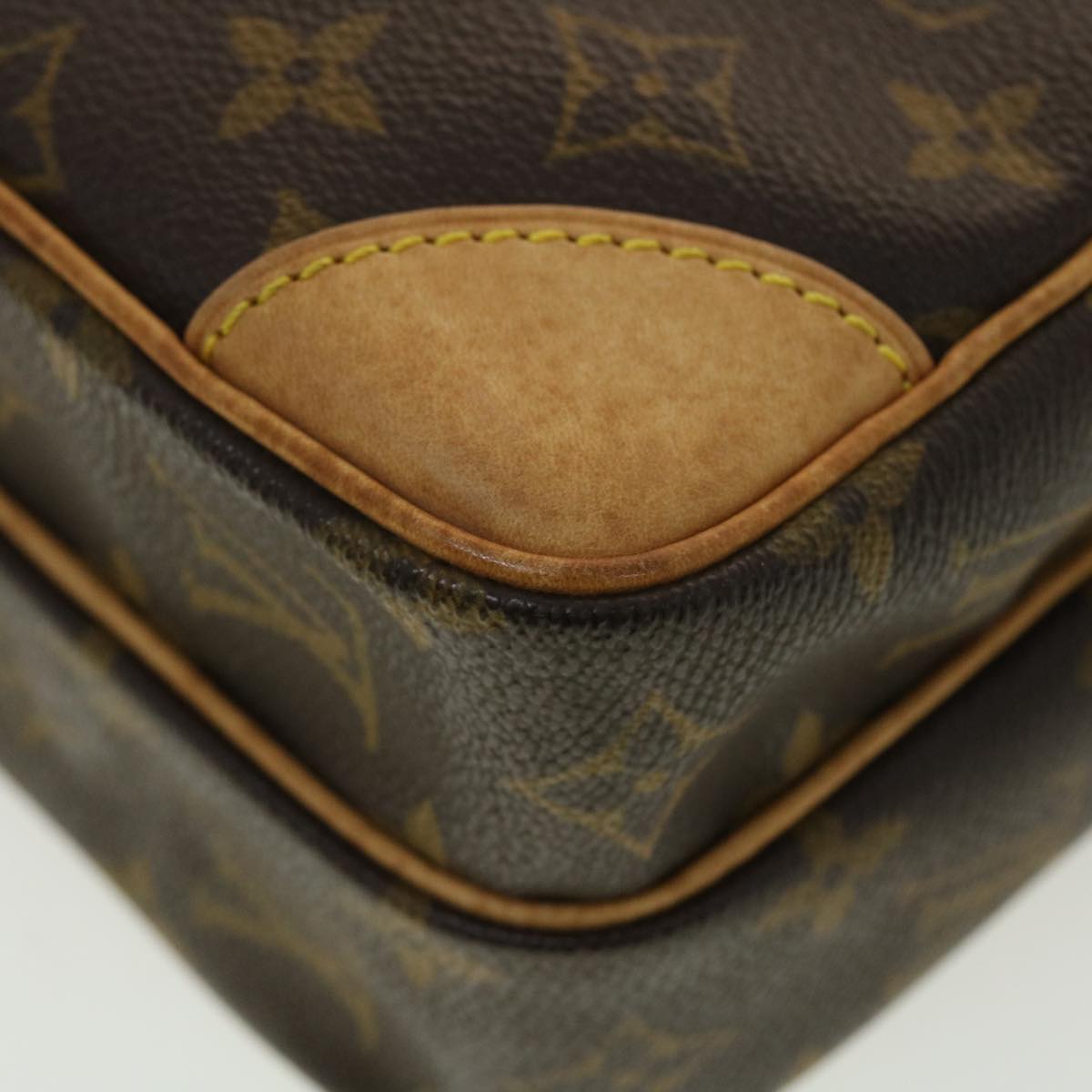 LOUIS VUITTON Monogram Amazon Shoulder Bag M45236 LV Auth 45042