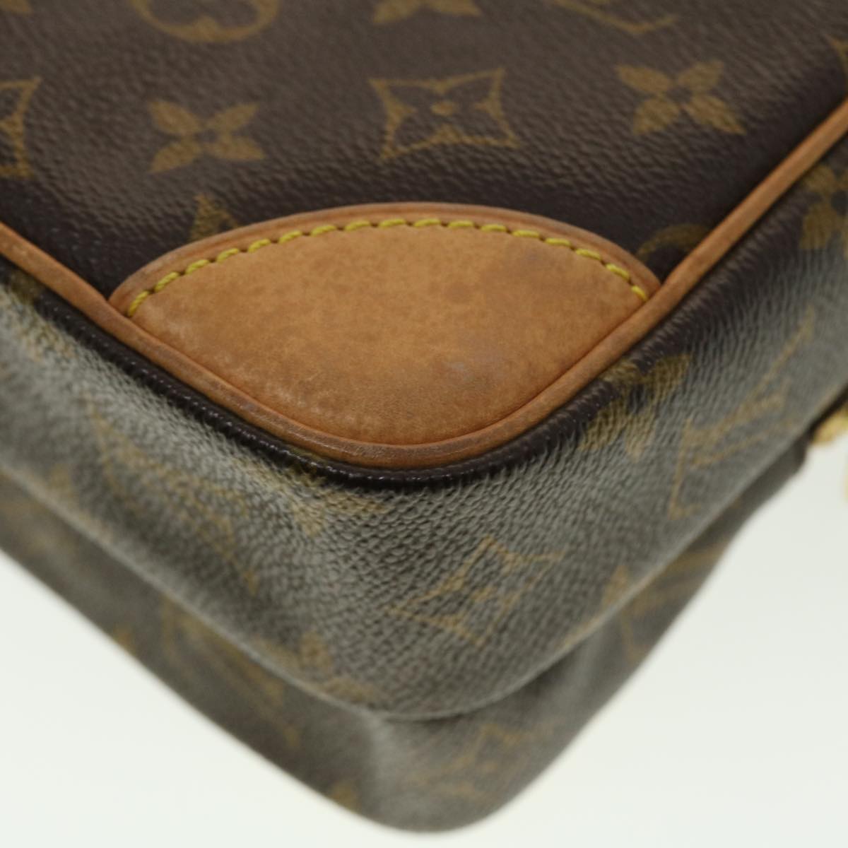 LOUIS VUITTON Monogram Amazon Shoulder Bag M45236 LV Auth 45042