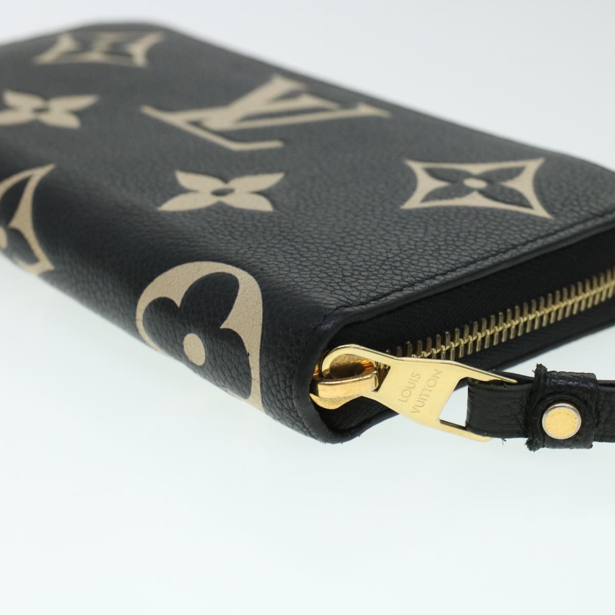 LOUIS VUITTON Monogram Empreinte Zippy Wallet Black Beige M80481 LV Auth 45062