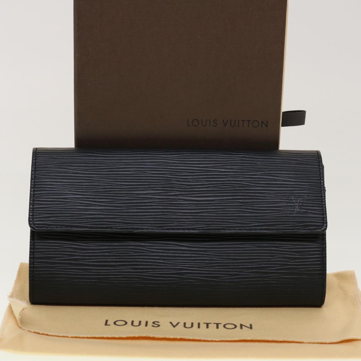 LOUIS VUITTON Epi Portefeuille Sarah Long Wallet Black M63742 LV Auth 45082