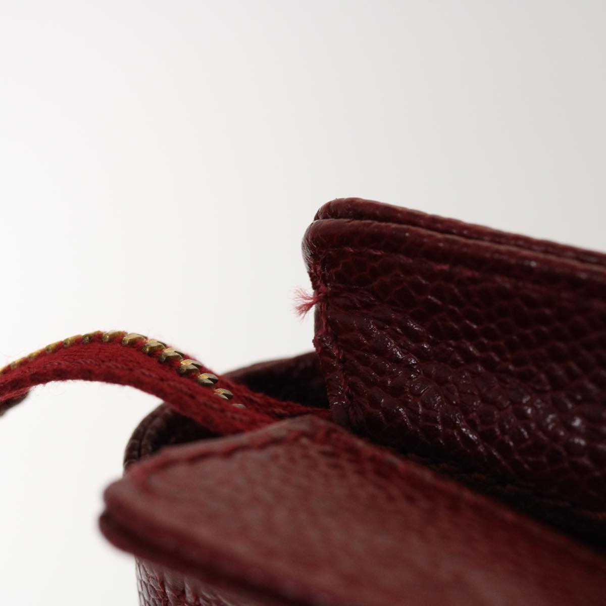 CHANEL Shoulder Bag Caviar Skin Red CC Auth 45089