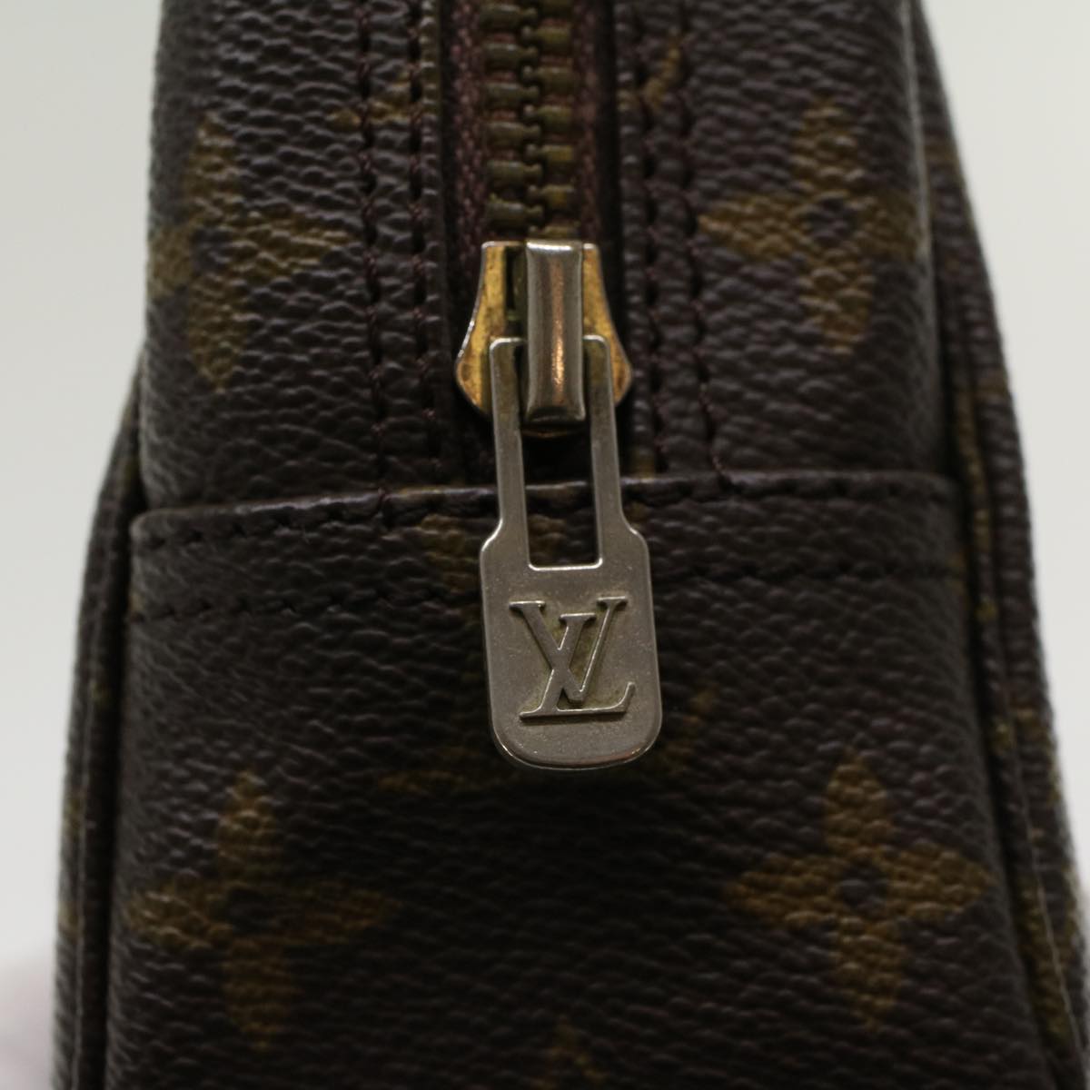 LOUIS VUITTON Monogram Trousse Toilette 23 Clutch Bag M47524 LV Auth 45171