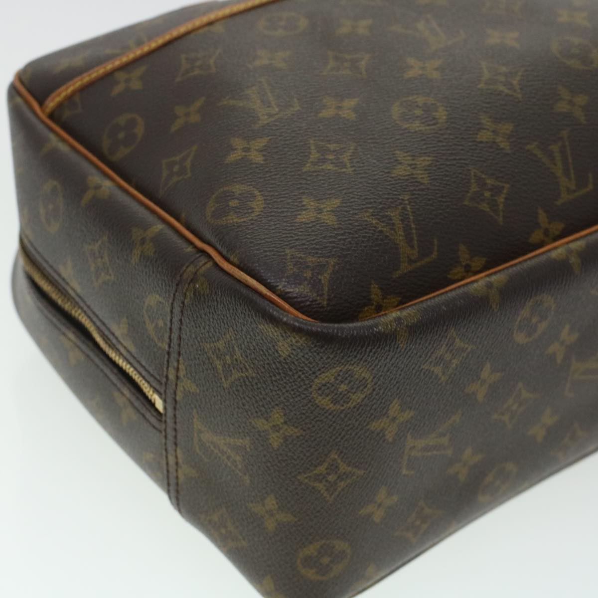 LOUIS VUITTON Monogram Deauville Hand Bag M47270 LV Auth 45210