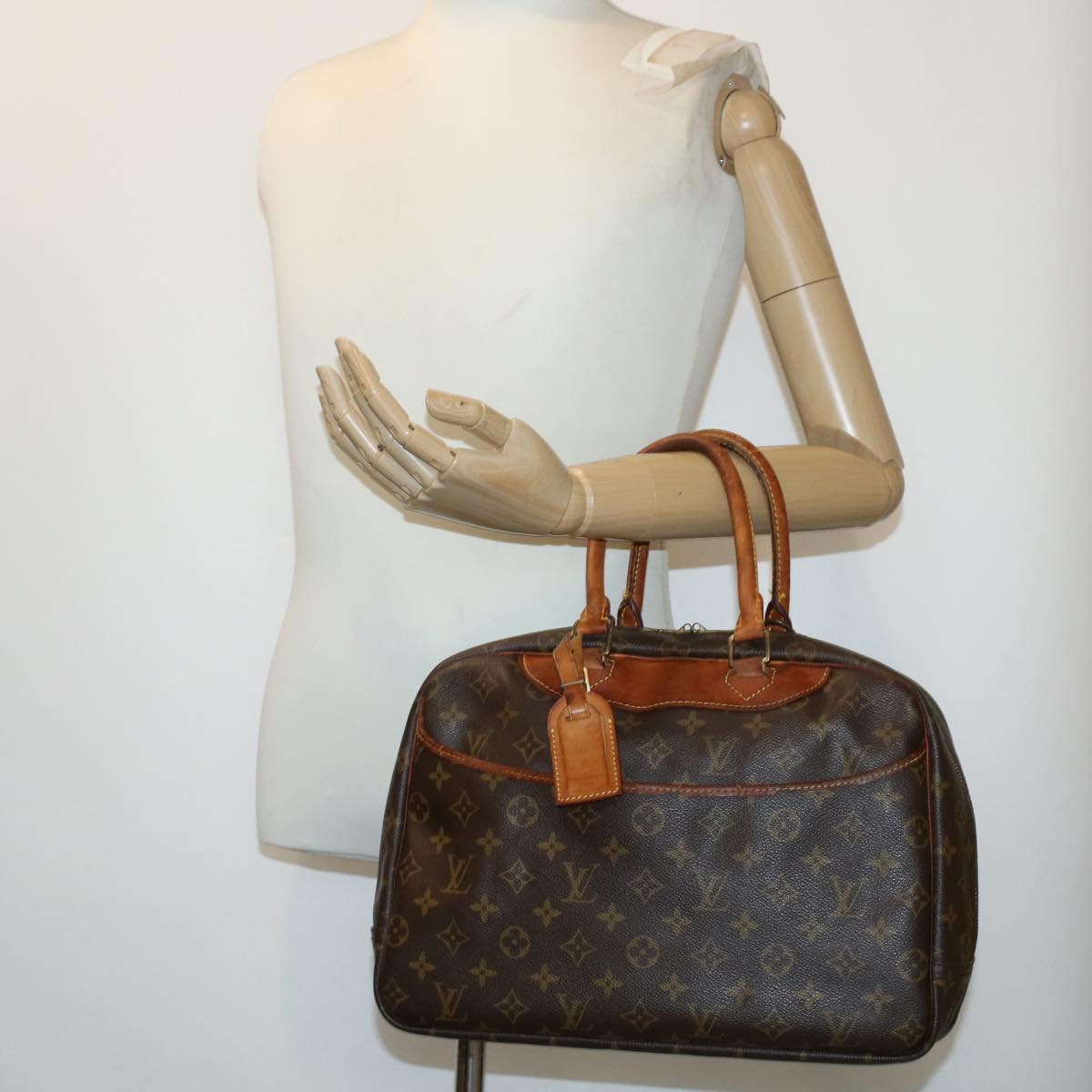 LOUIS VUITTON Monogram Deauville Hand Bag M47270 LV Auth 45211