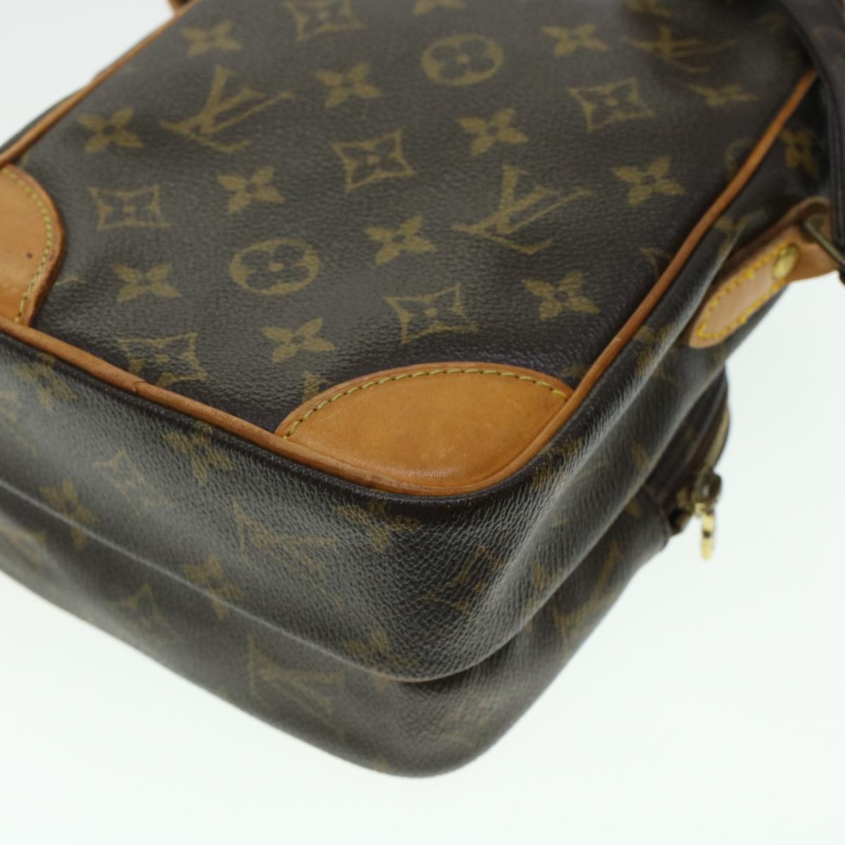 LOUIS VUITTON Monogram Amazon Shoulder Bag M45236 LV Auth 45220