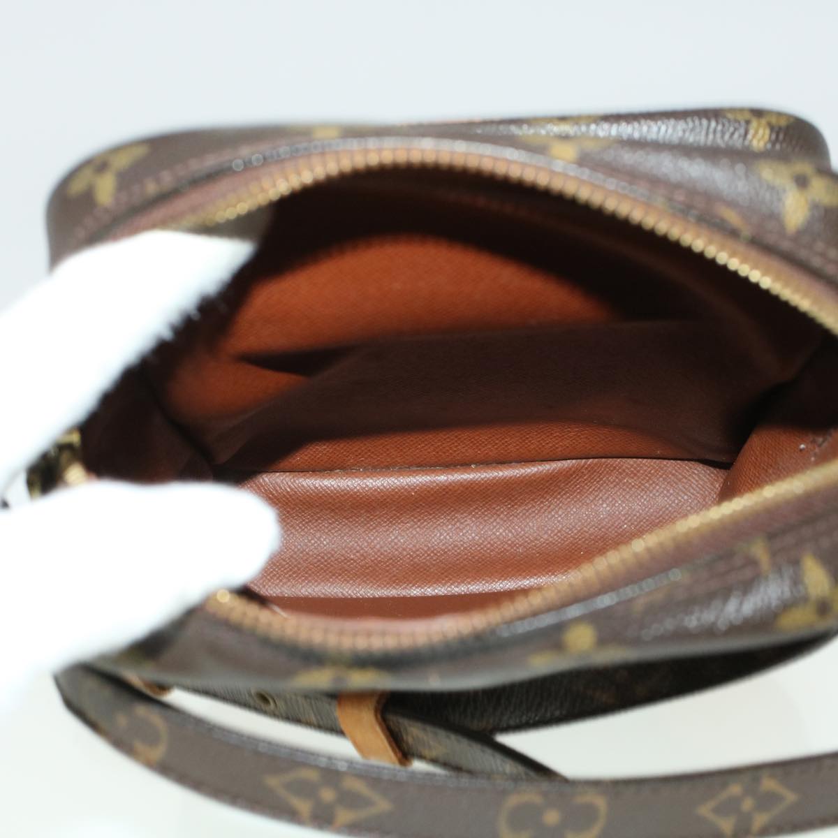 LOUIS VUITTON Monogram Amazon Shoulder Bag M45236 LV Auth 45220