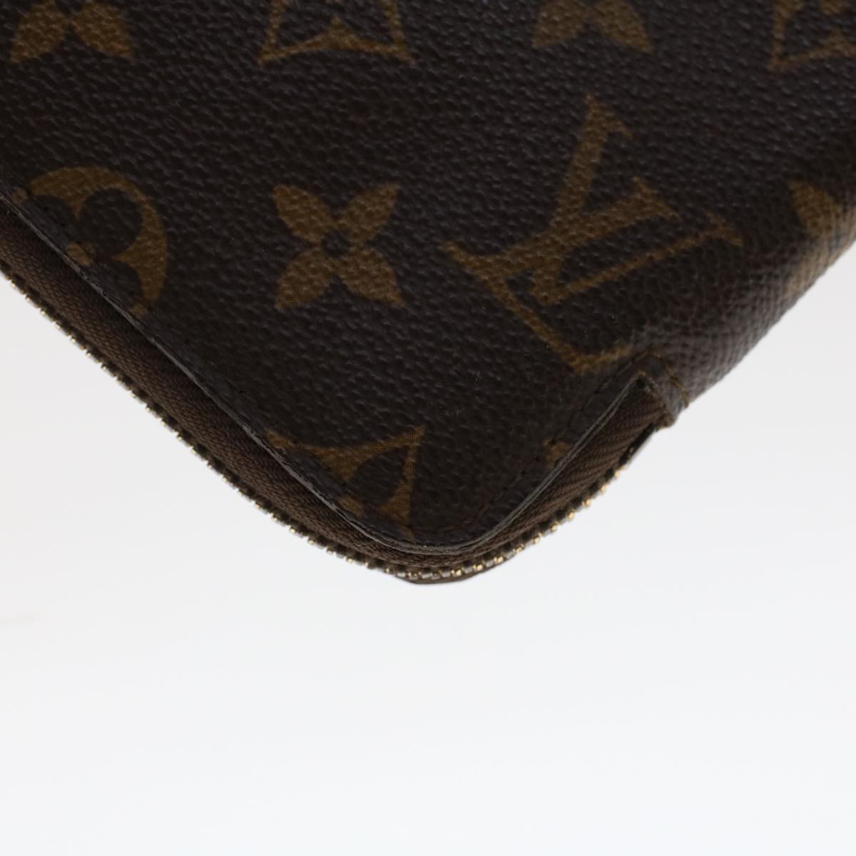 LOUIS VUITTON Monogram Passport Case LV Auth 45325