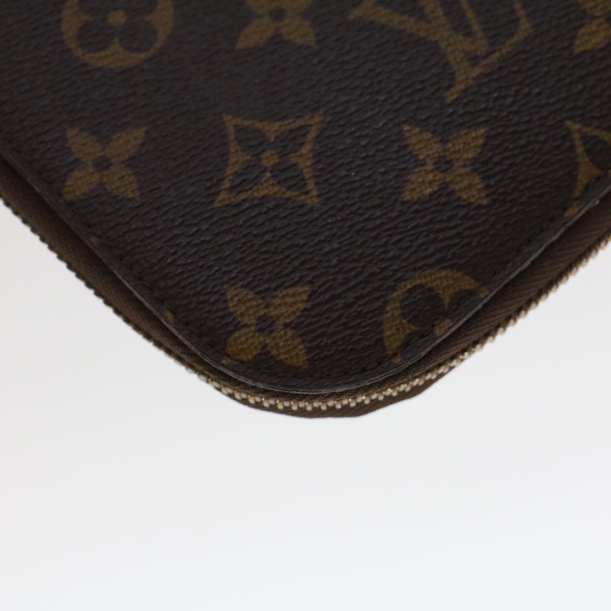 LOUIS VUITTON Monogram Passport Case LV Auth 45325