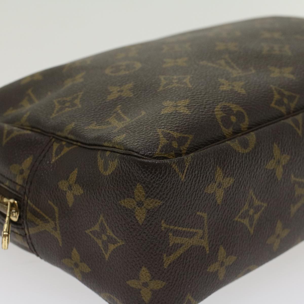 LOUIS VUITTON Monogram Trousse Toilette 28 Clutch Bag M47522 LV Auth 45349