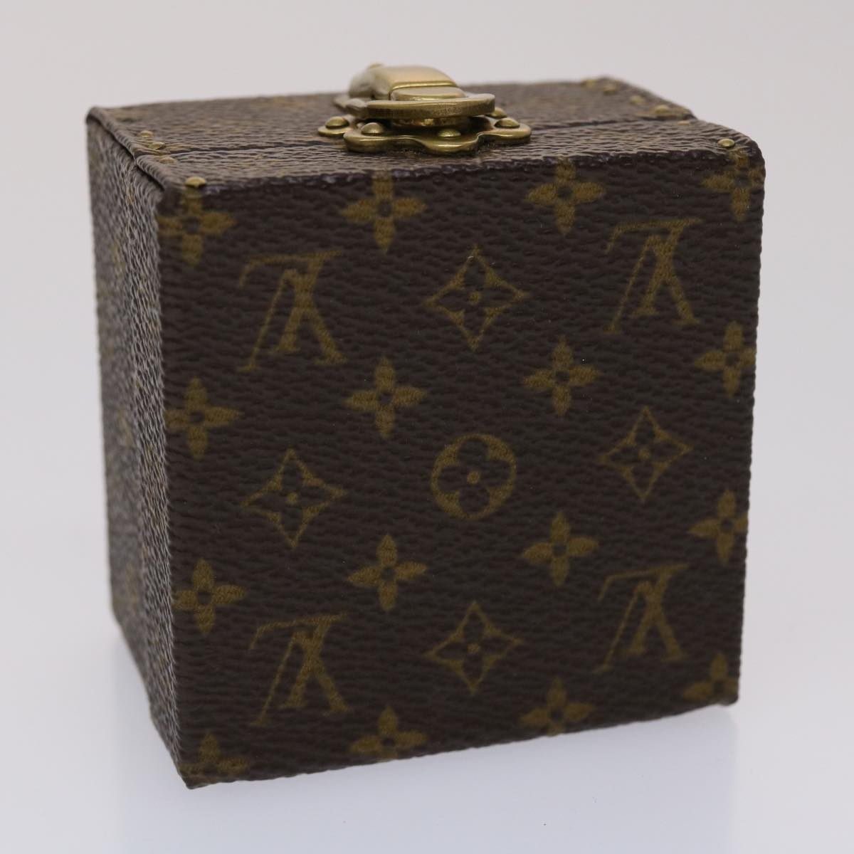 LOUIS VUITTON Monogram Accessory Case LV Auth 45437A