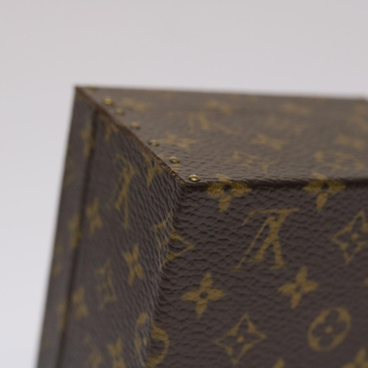 LOUIS VUITTON Monogram Accessory Case LV Auth 45442A