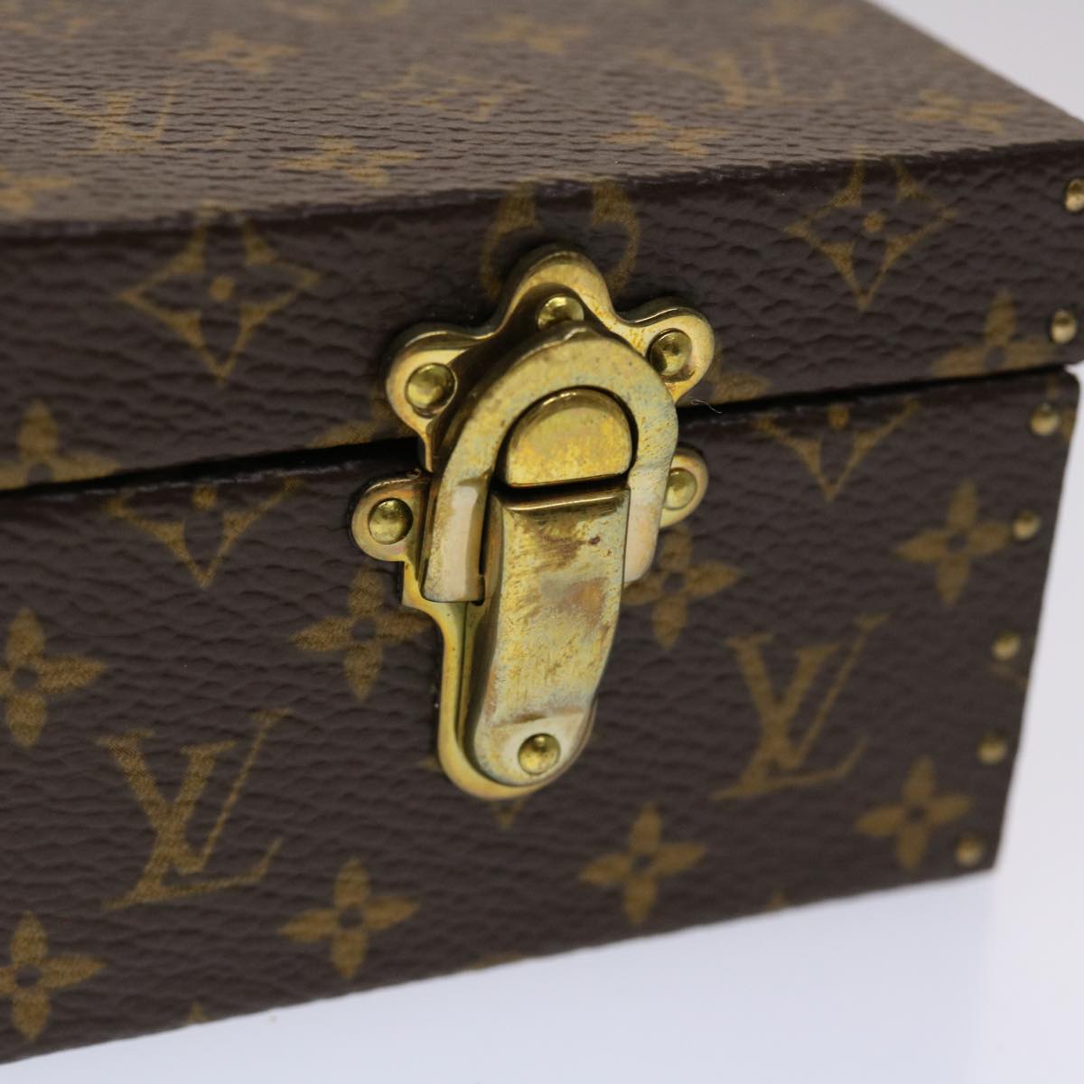 LOUIS VUITTON Monogram Accessory Case LV Auth 45442A