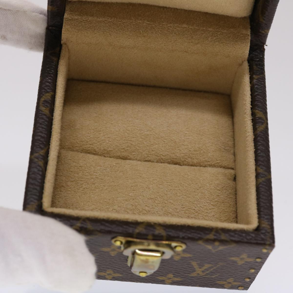 LOUIS VUITTON Monogram Accessory Case LV Auth 45442A