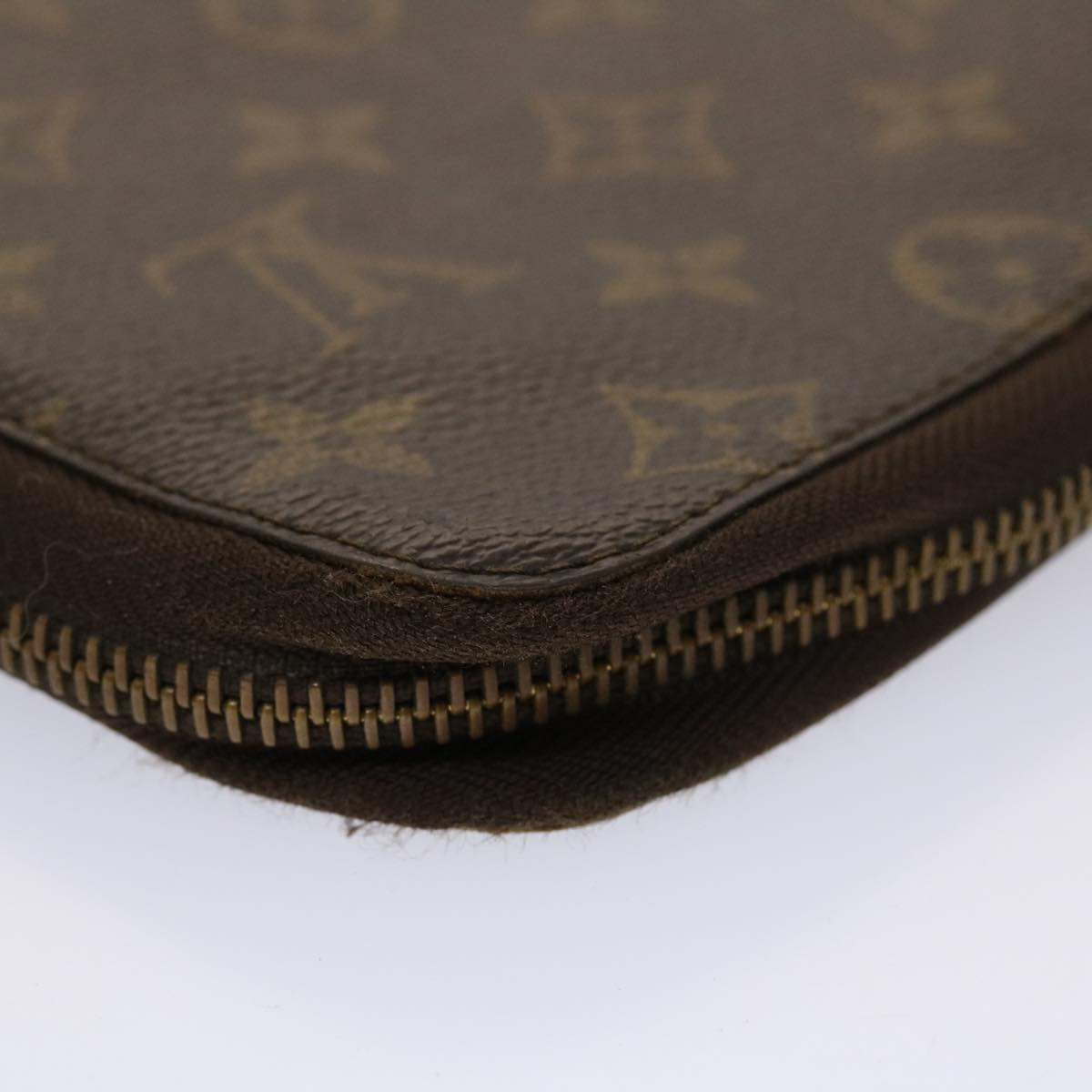 LOUIS VUITTON Monogram Poche Escapade Travel Case M60113 LV Auth 45496