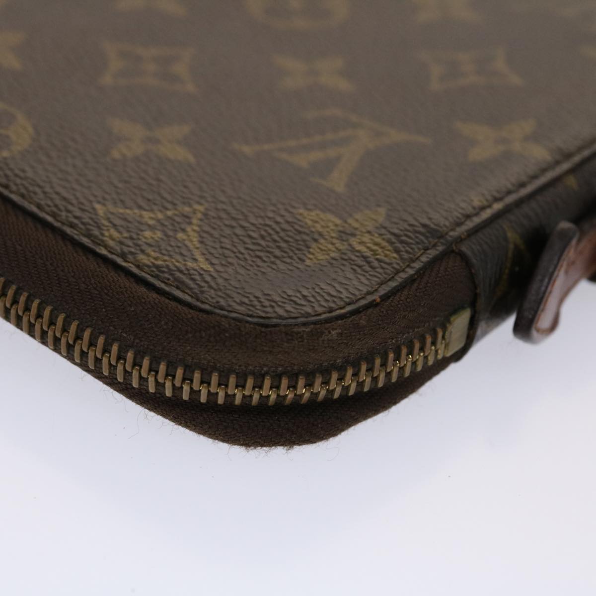 LOUIS VUITTON Monogram Poche Escapade Travel Case M60113 LV Auth 45496