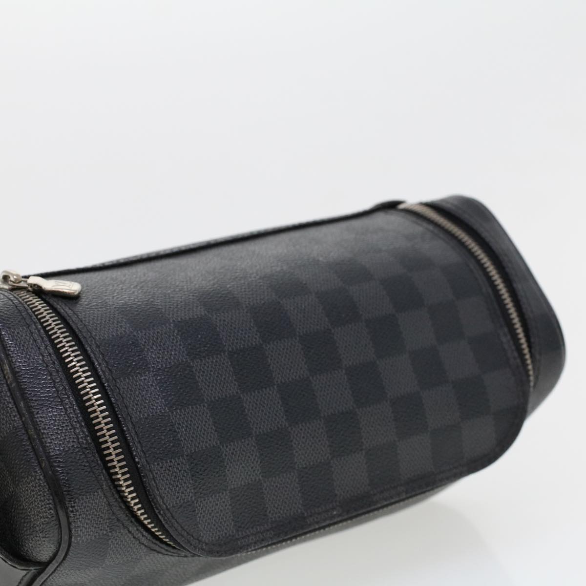 LOUIS VUITTON Damier Graphite Toiletry Pouch Clutch Bag N47625 LV Auth 45577