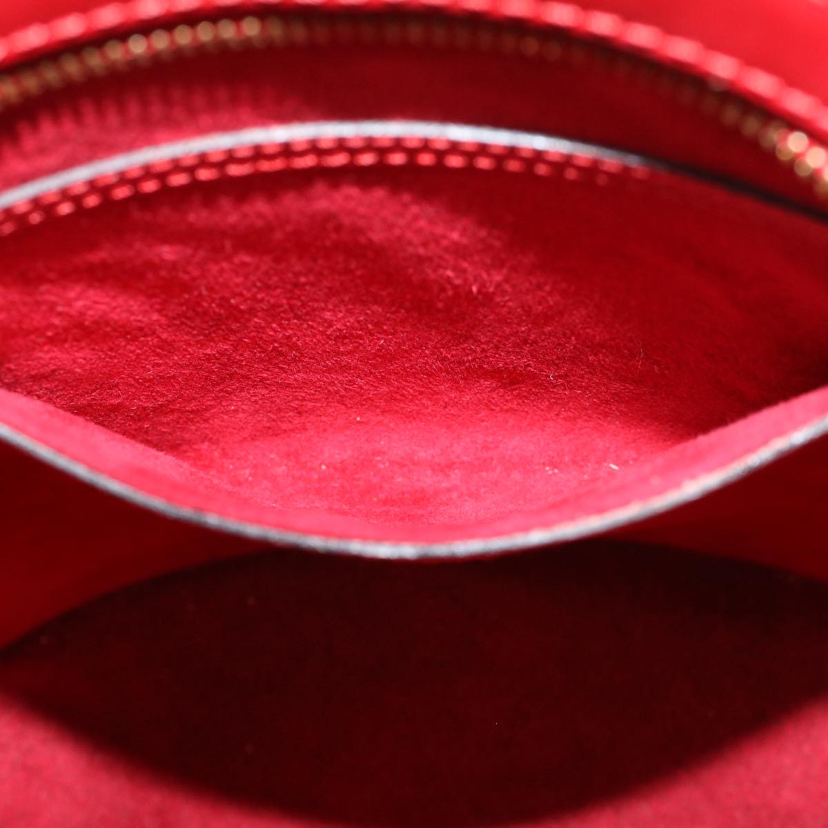 LOUIS VUITTON Epi Saint Jacques Hand Bag Red M52277 LV Auth 45680