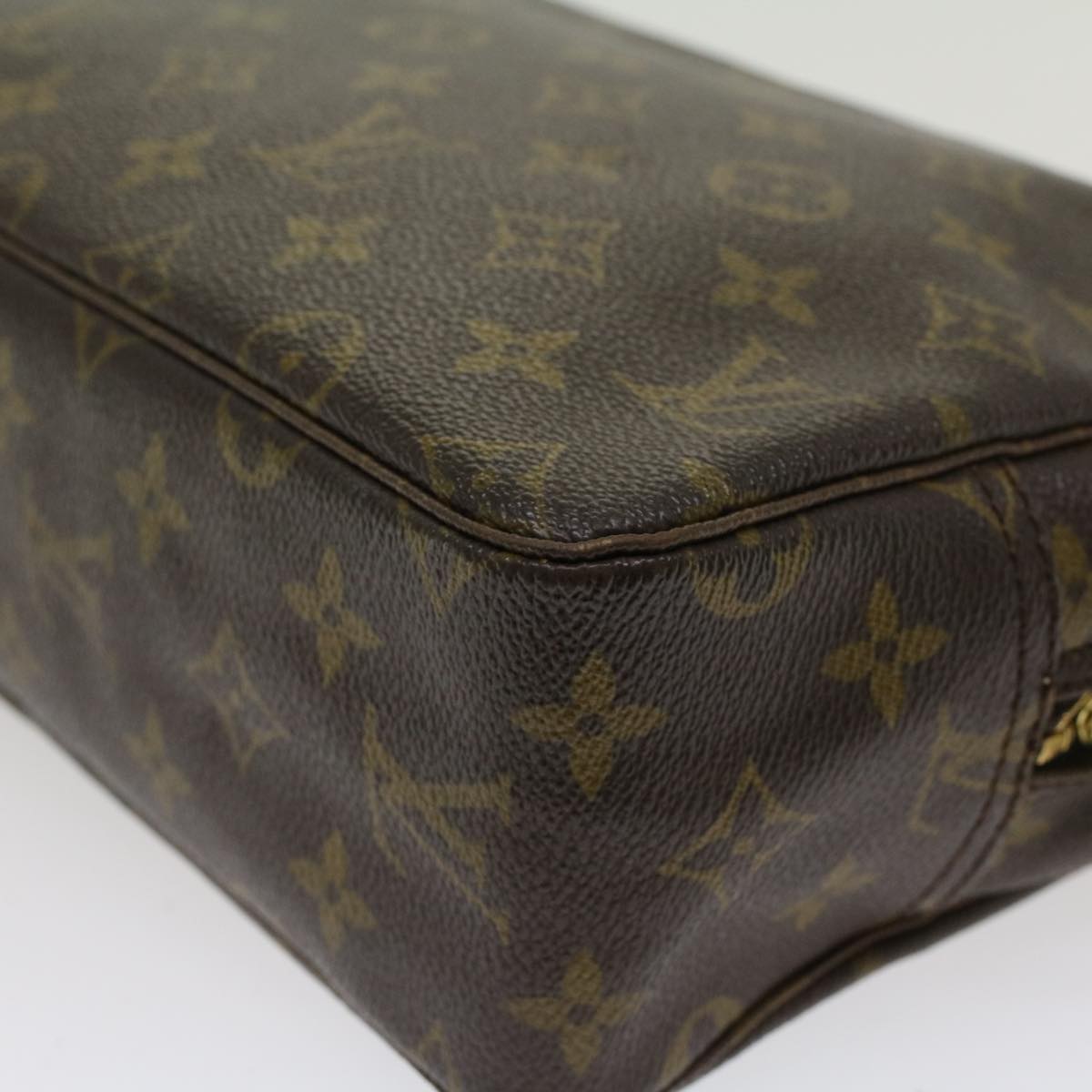 LOUIS VUITTON Monogram Trousse Toilette 28 Clutch Bag M47522 LV Auth 45693