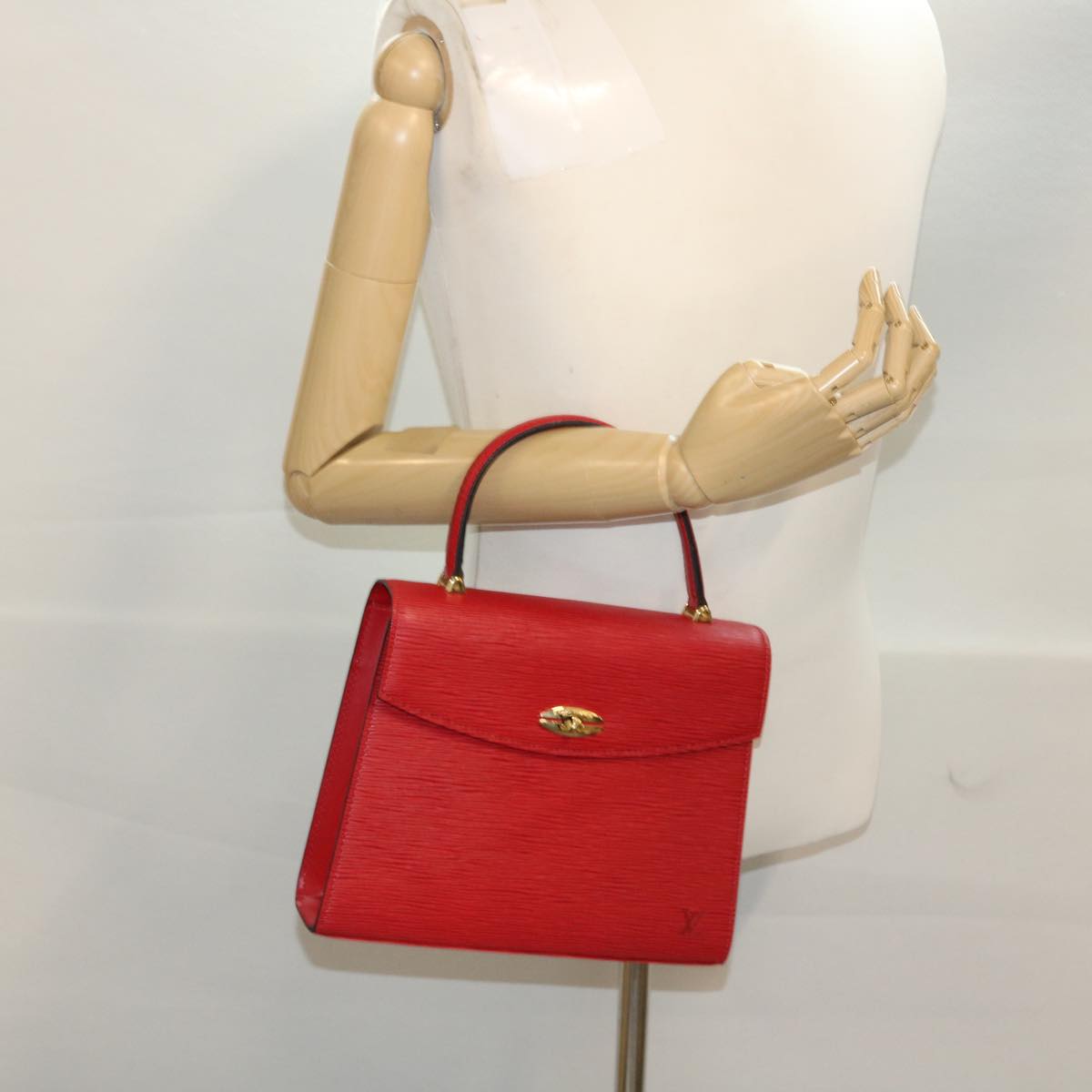 LOUIS VUITTON Epi Malesherbes Hand Bag Red M52377 LV Auth 45709