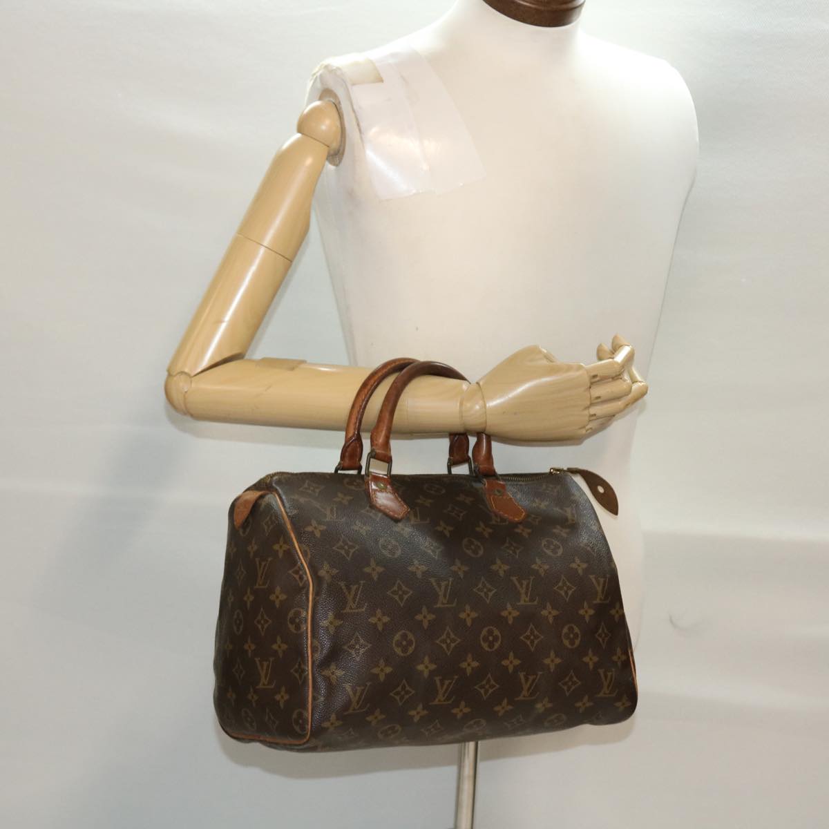 LOUIS VUITTON Monogram Speedy 30 Hand Bag M41526 LV Auth 45750