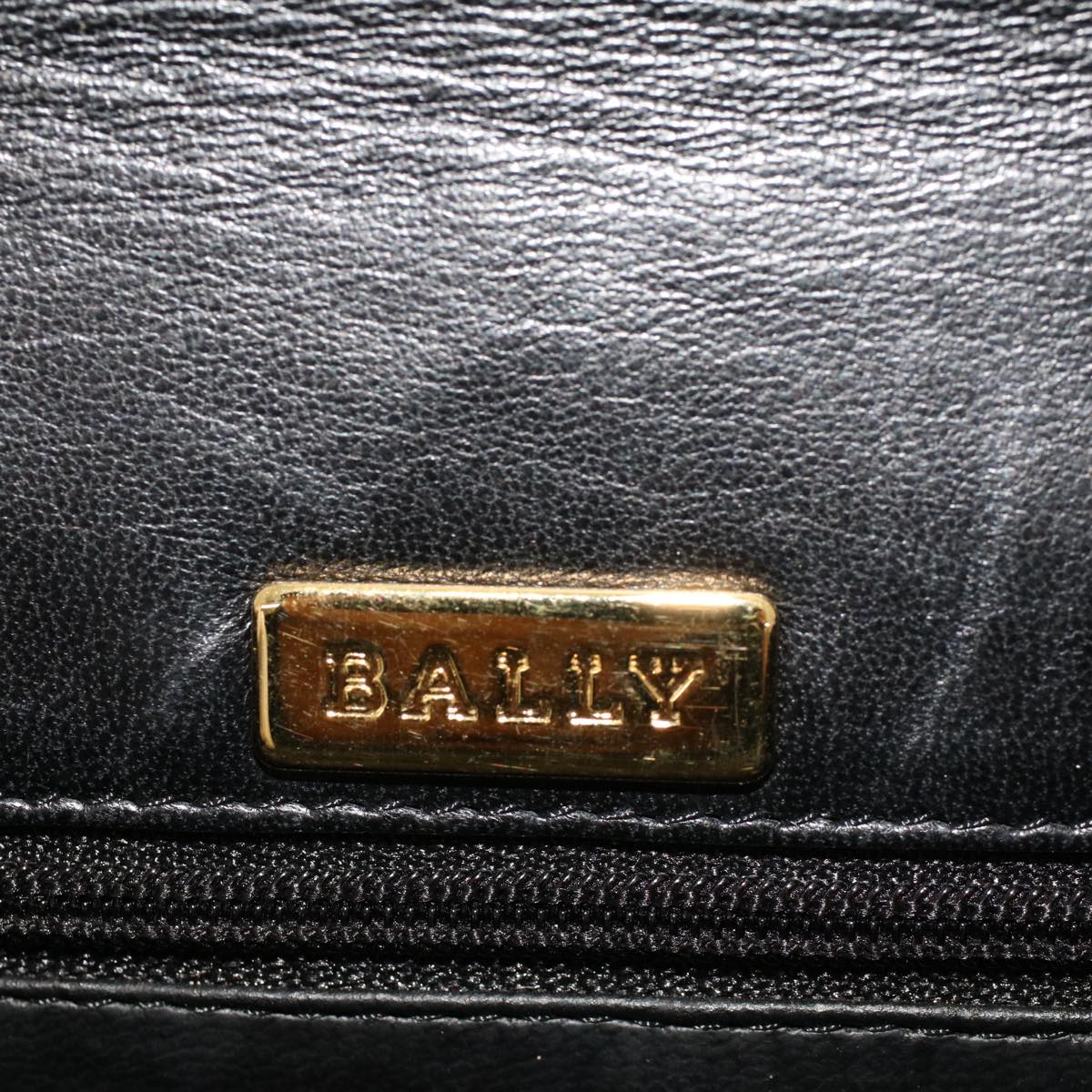 BALLY Quilted Hand Bag Leather Black Auth 45898