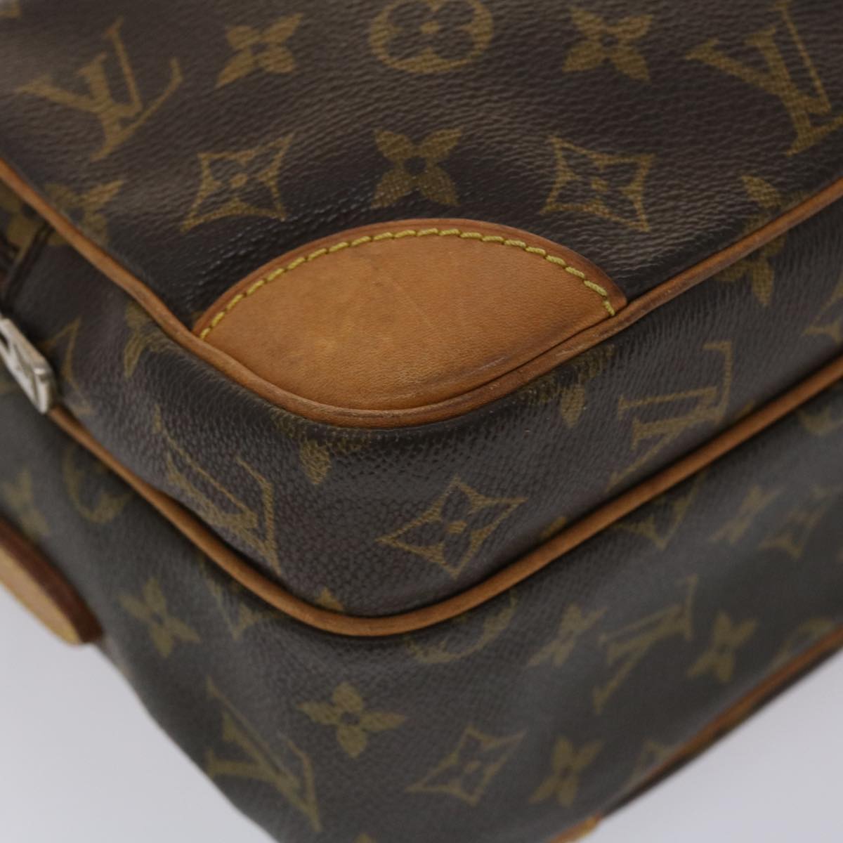 LOUIS VUITTON Monogram Nile Shoulder Bag M45244 LV Auth 46360