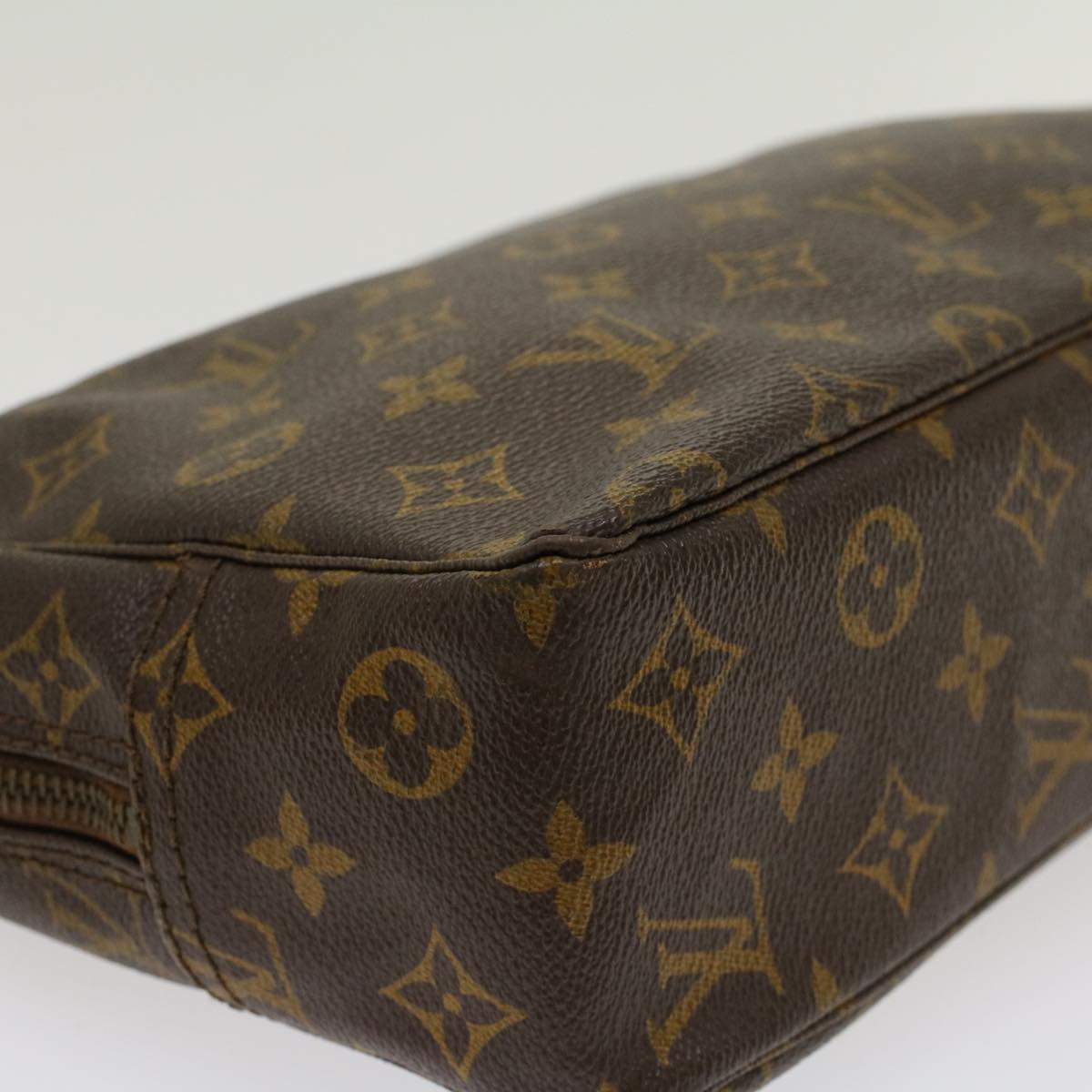 LOUIS VUITTON Monogram Trousse Toilette 28 Clutch Bag M47522 LV Auth 46425