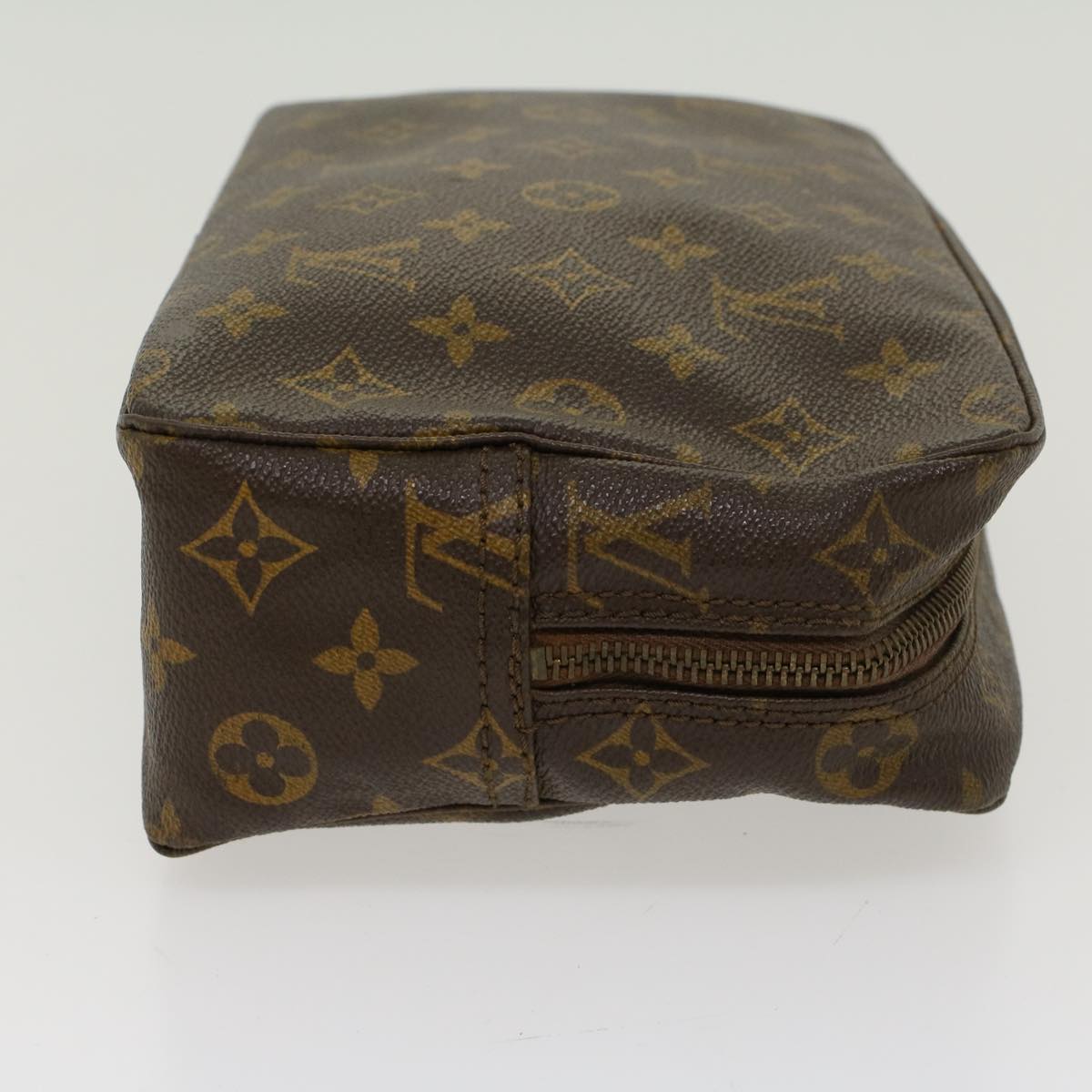 LOUIS VUITTON Monogram Trousse Toilette 28 Clutch Bag M47522 LV Auth 46425