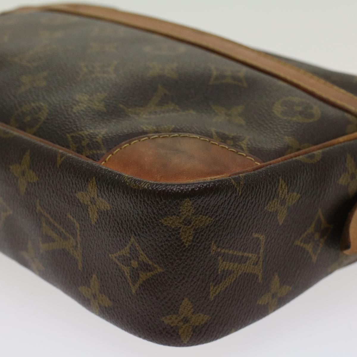 LOUIS VUITTON Monogram Compiegne 28 Clutch Bag M51845 LV Auth 46426