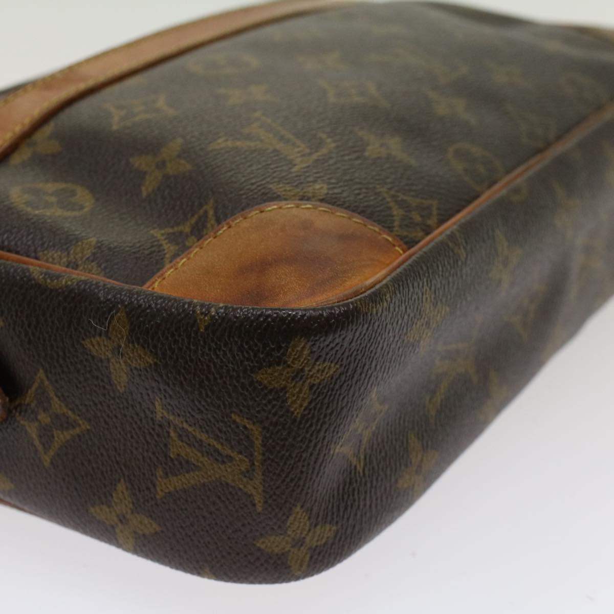 LOUIS VUITTON Monogram Compiegne 28 Clutch Bag M51845 LV Auth 46426