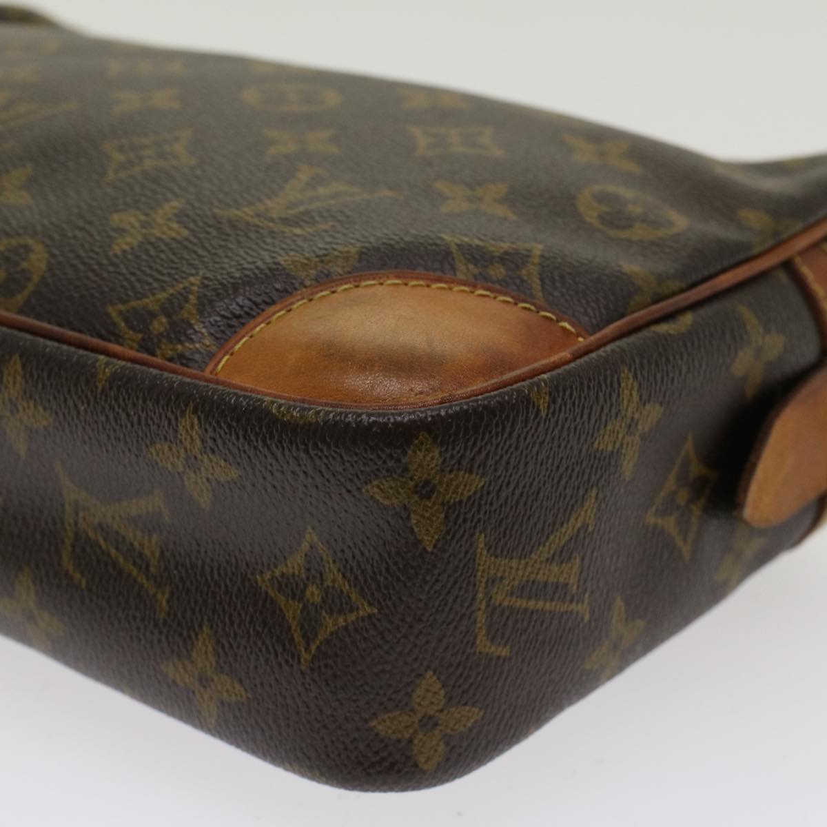 LOUIS VUITTON Monogram Compiegne 28 Clutch Bag M51845 LV Auth 46426