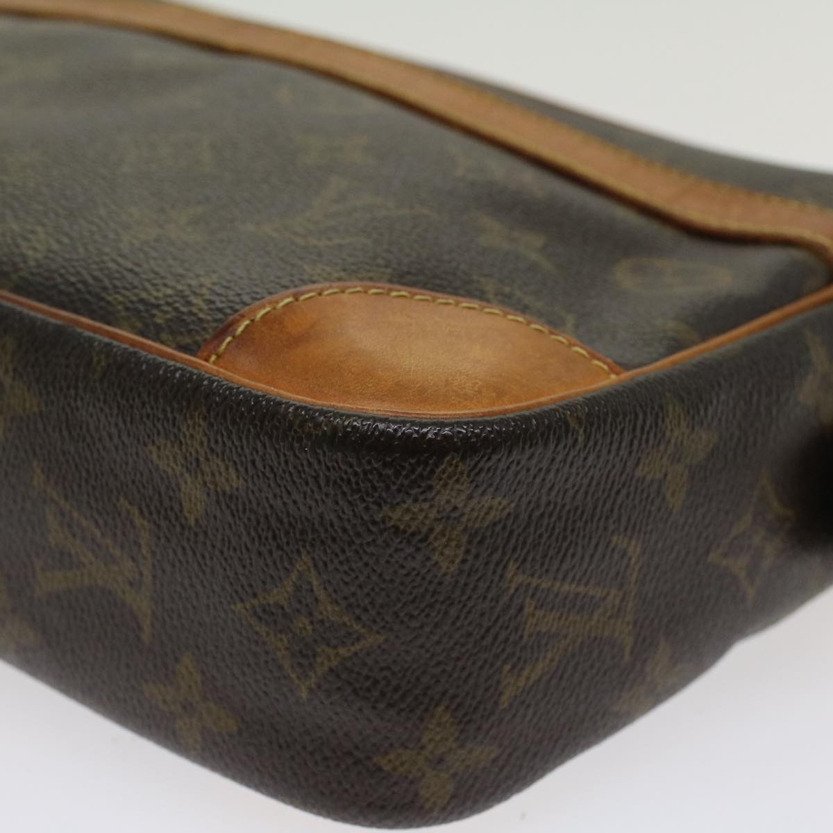 LOUIS VUITTON Monogram Compiegne 28 Clutch Bag M51845 LV Auth 46428