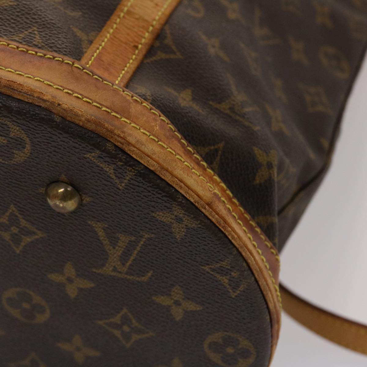 LOUIS VUITTON Monogram Bucket GM Shoulder Bag M42236 LV Auth 46607