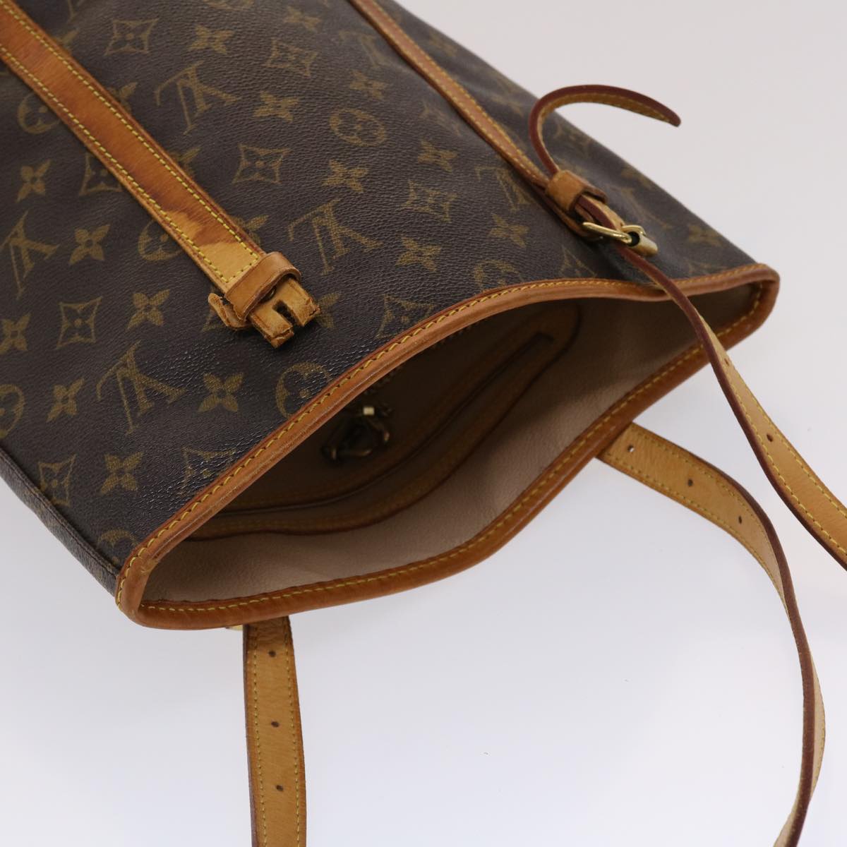 LOUIS VUITTON Monogram Bucket GM Shoulder Bag M42236 LV Auth 46607