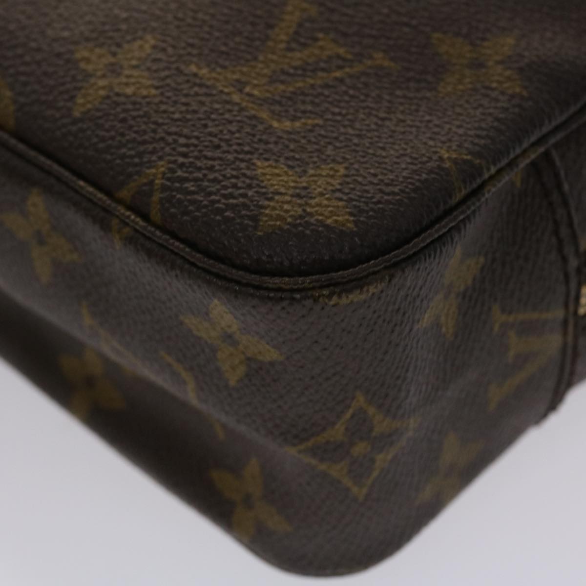 LOUIS VUITTON Monogram Trousse Toilette 23 Clutch Bag M47524 LV Auth 46855