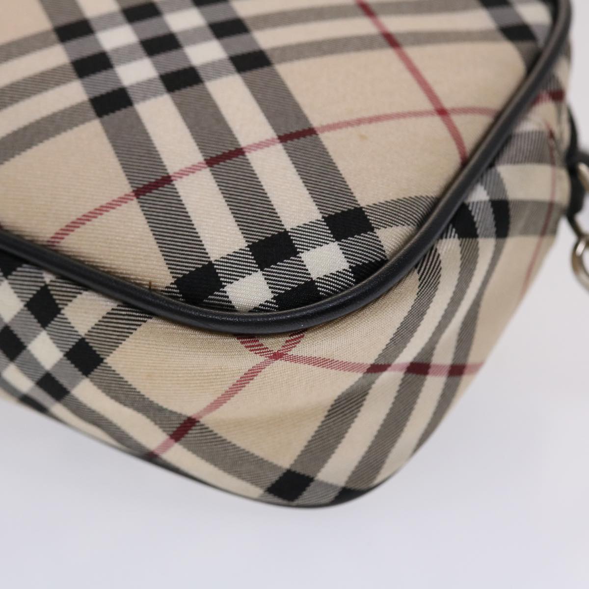 BURBERRY Nova Check Blue Label Pouch Nylon Beige Auth 46954