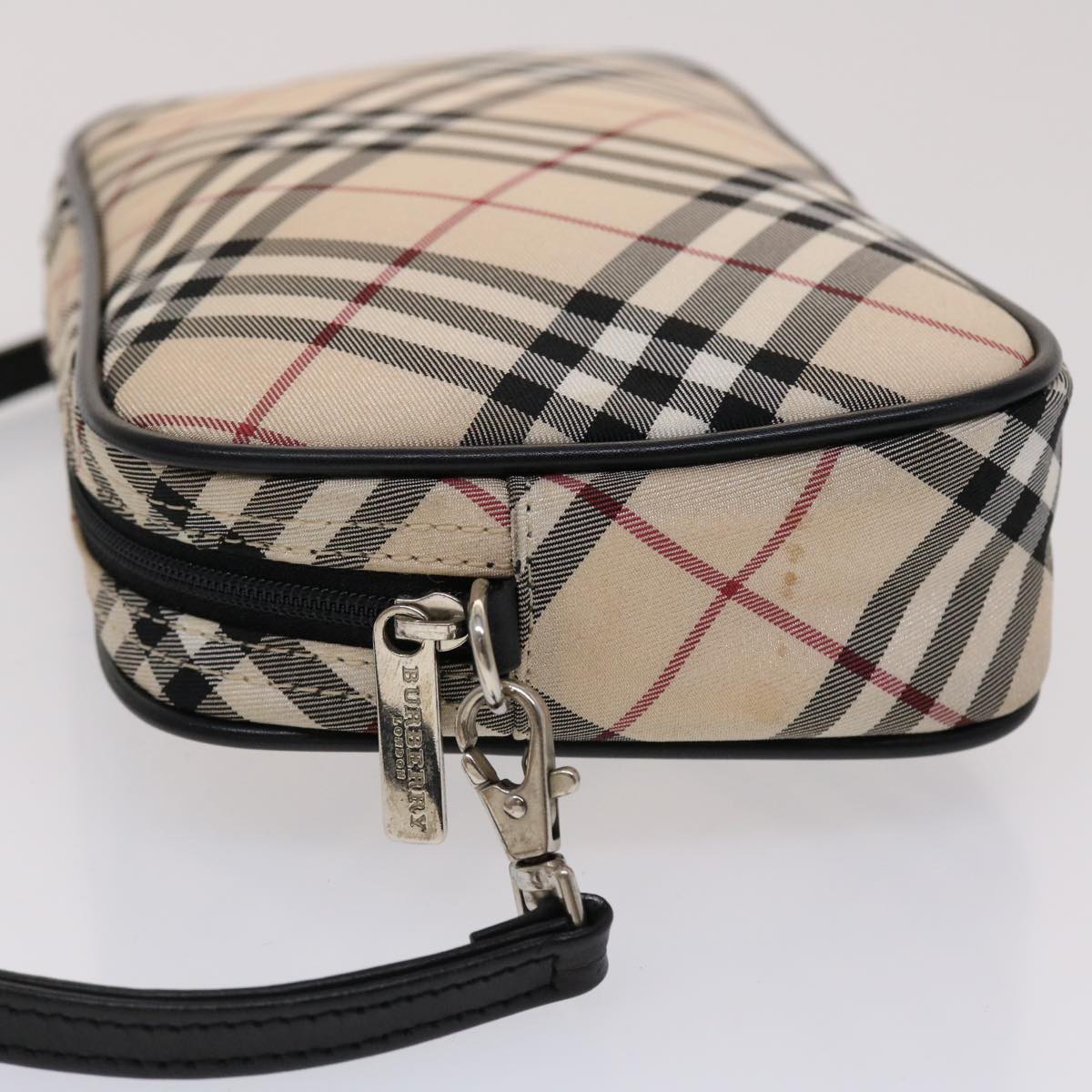 BURBERRY Nova Check Blue Label Pouch Nylon Beige Auth 46954